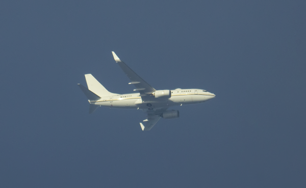 BOEING 737 A6-RJV ROUTING EAST AS ROJ008 FARNBOROUGH--N/A  26,000FT.