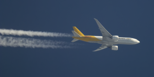 SOUTHERN AIR/DHL BOEING 777 N774SA ROUTING CINCINNATI-BAH MANAMA AS 9S7930   37,000FT...Not Great.